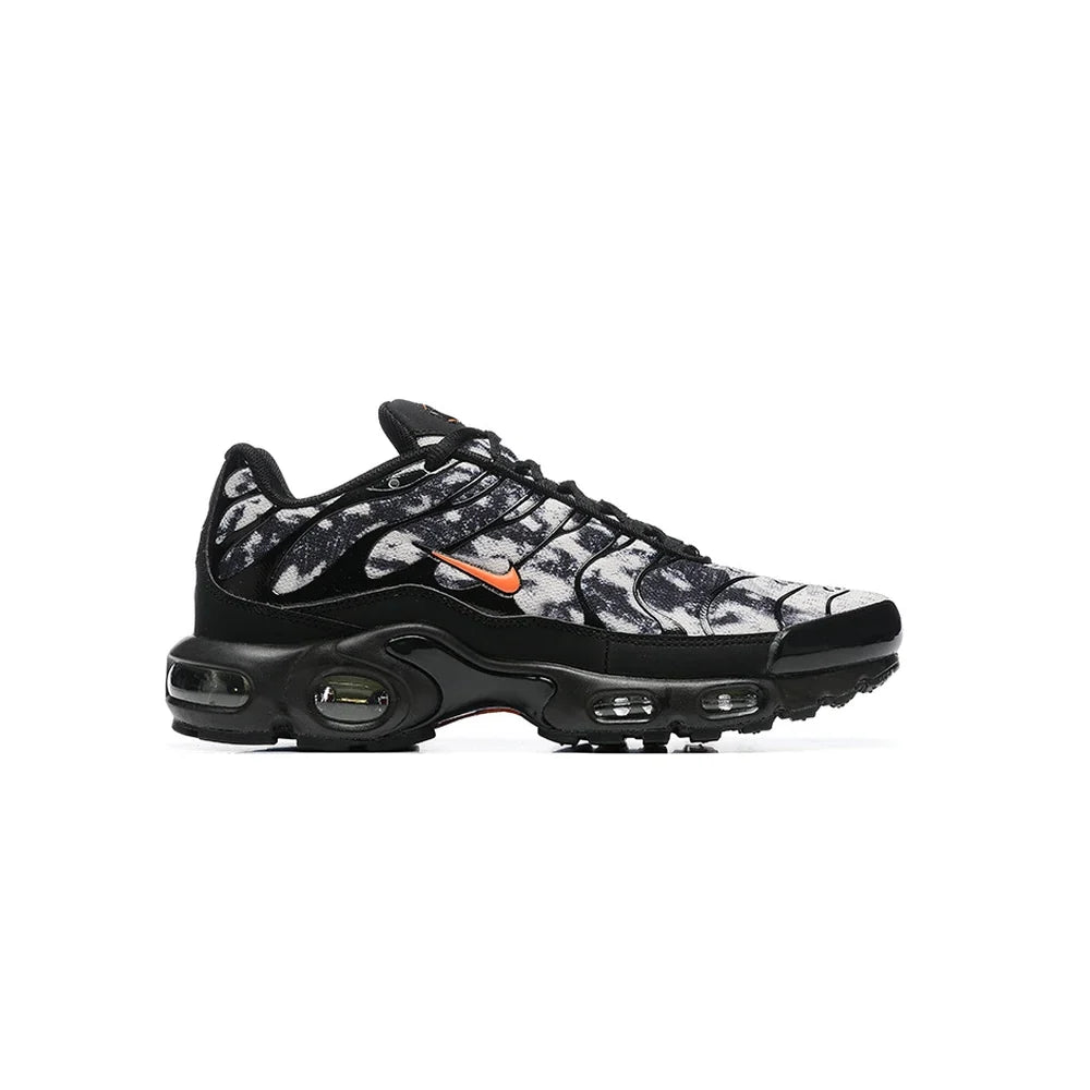 Nike Air Max Plus TN Black Orange Camo 1