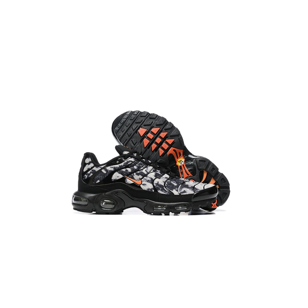 Nike Air Max Plus TN Black Orange Camo 3