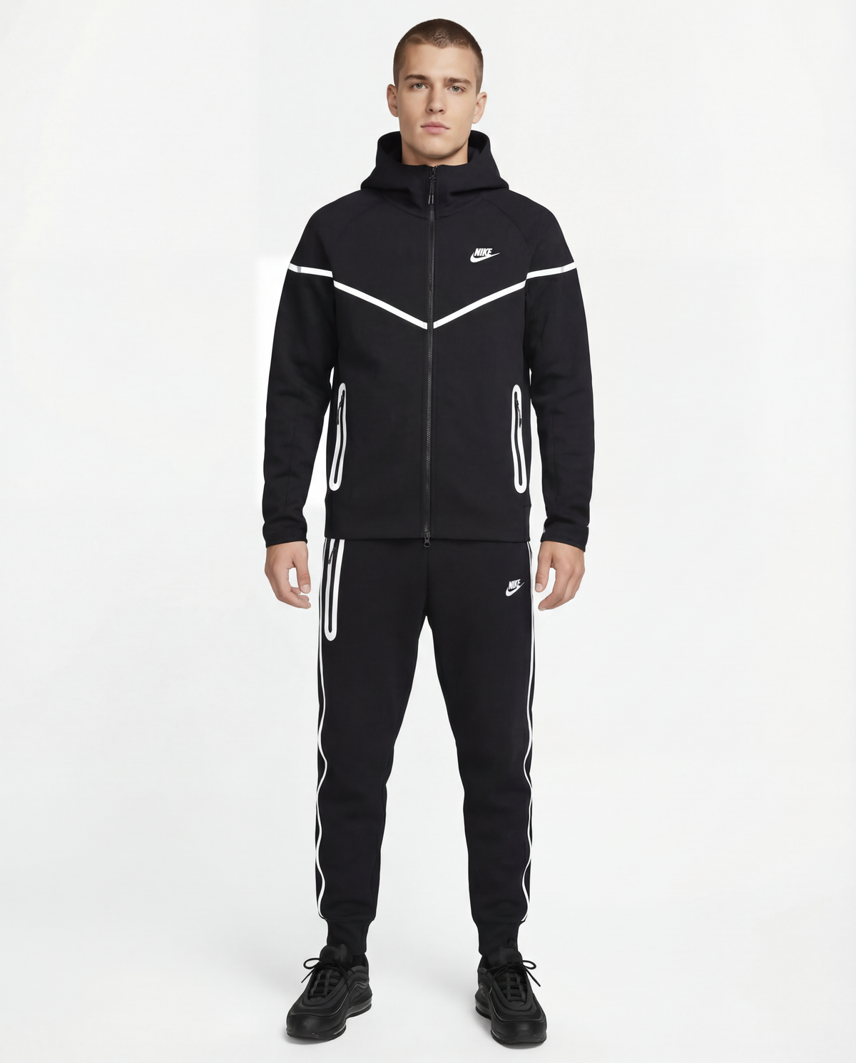 Nike Tech Fleece Black Reflective 1