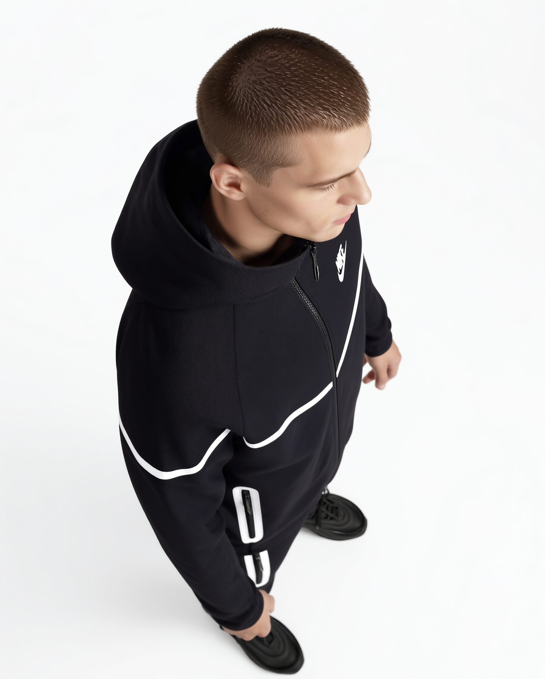 Nike Tech Fleece Reflective Full Zip Windrunner Tracksuit - DripDrip Balkan