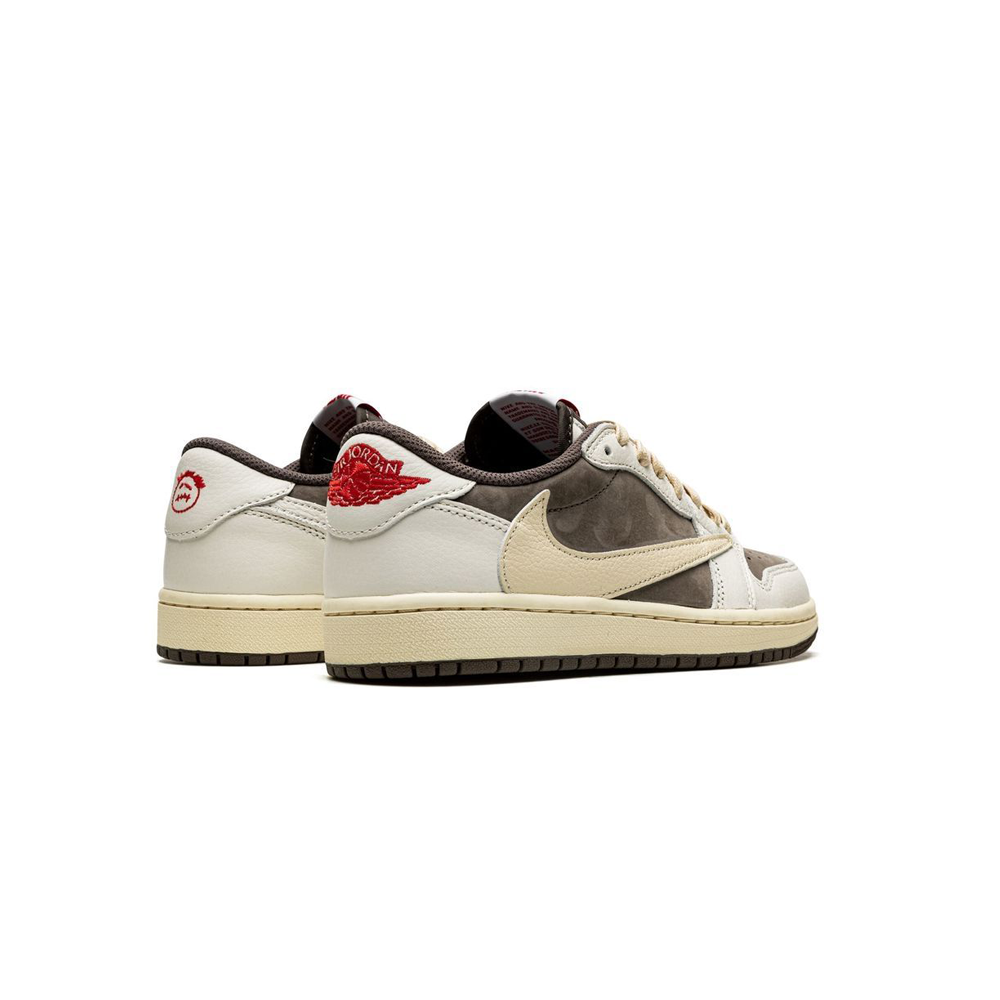 Travis Scott x Air Jordan 1 Low Reverse Mocha 3