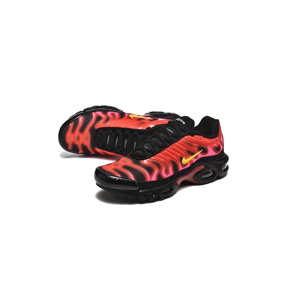 Nike Air Max Plus TN Supreme Fire Pink 2