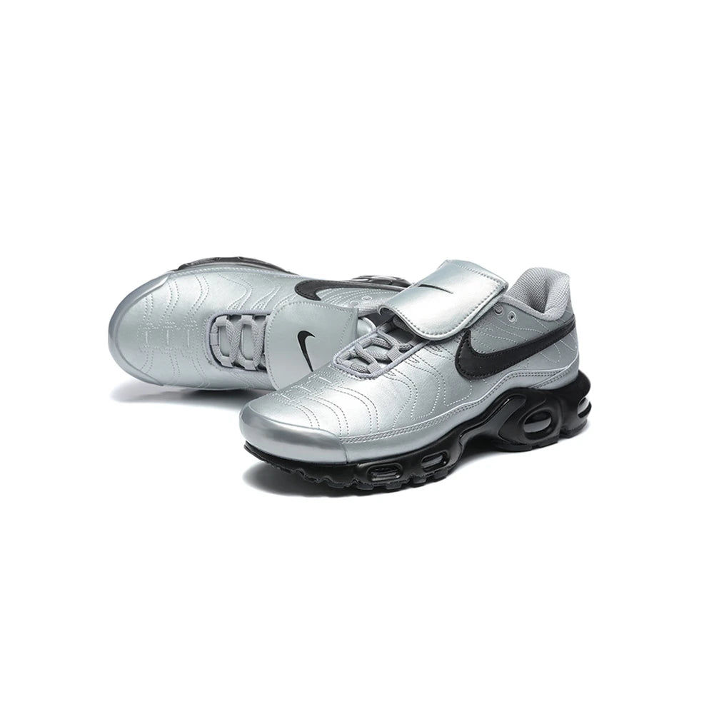 Nike Air Max Plus TN Tiempo Wolf Grey Black 2