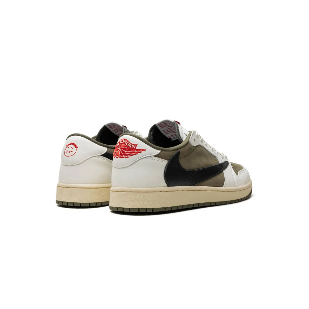 Travis Scott x Air Jordan 1 Low Medium Olive 4